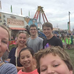 Meet your Posher, Lisa